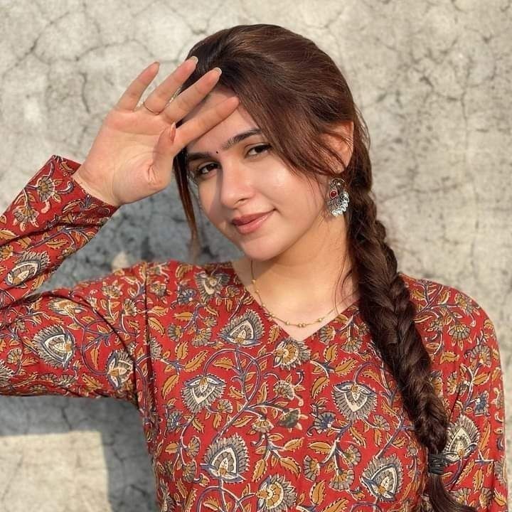 Sanjana Patil - JEE Topper